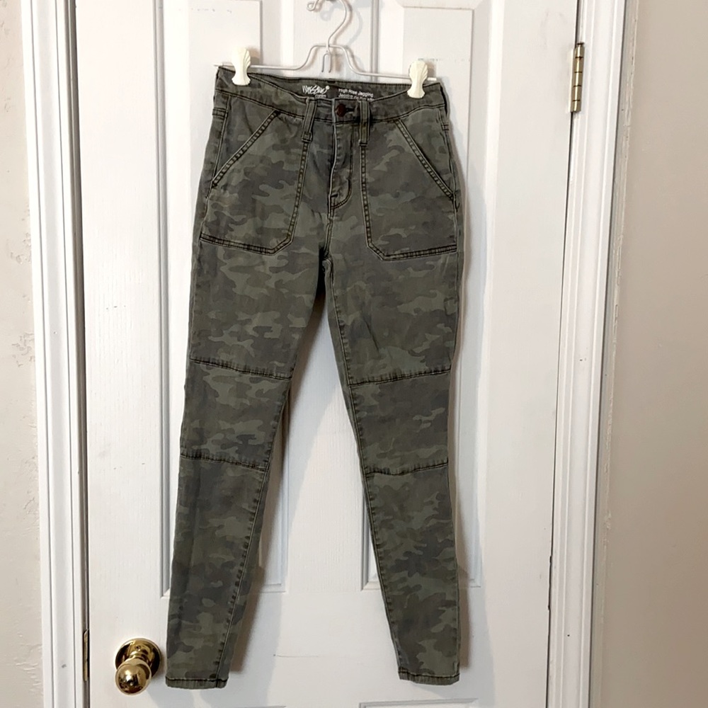 High Rise Camo Jeggings.